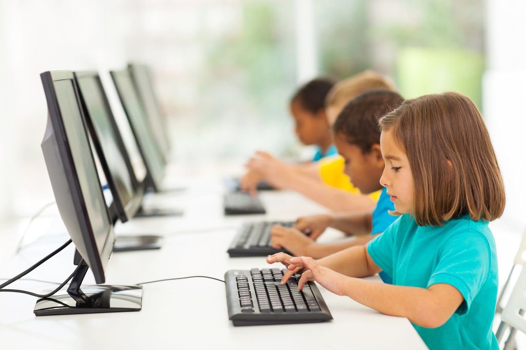 The Importance of Teaching Students About Cyber Security | Emerging Education Technologies buff.ly/2pYazb4 #digcit #edtech