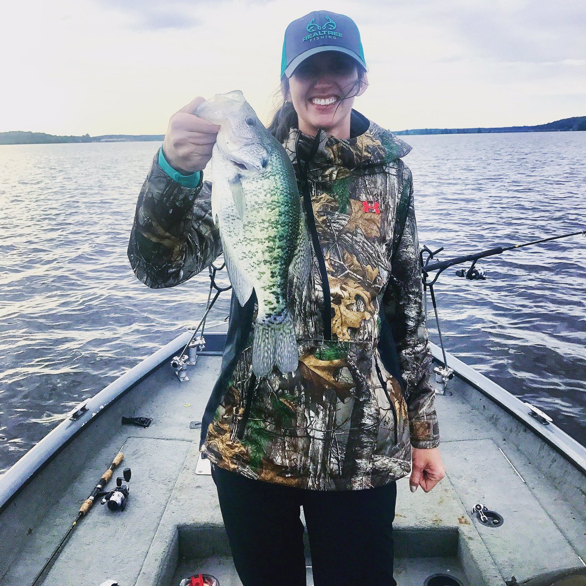 Rippin' lips. #GirlsWhoFish #uafish #realtreefishing