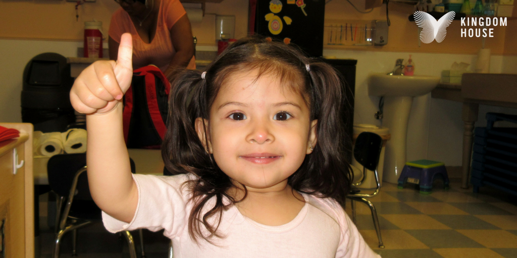 Happy Monday! #MondayMorningSmile #ThumbsUp