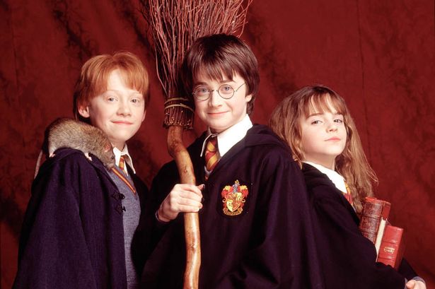 onthegomag's tweet image. Harry Potter fans, it's time to dust off those wands because The Philosopher's Stone concert is coming to @SonyCentreTO! ⚡ #harrypotter #TO