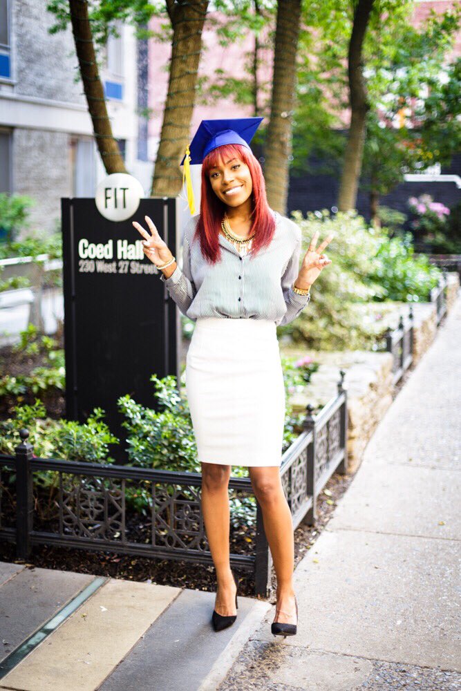 IAMTHETRINITY's tweet photo. 4 years, 2 degrees, countless cups of coffee, multiple sleepless nights, and a BUNCH of mental break downs later😭👩🏽‍🎓 https://t.co/bSkssWILhd