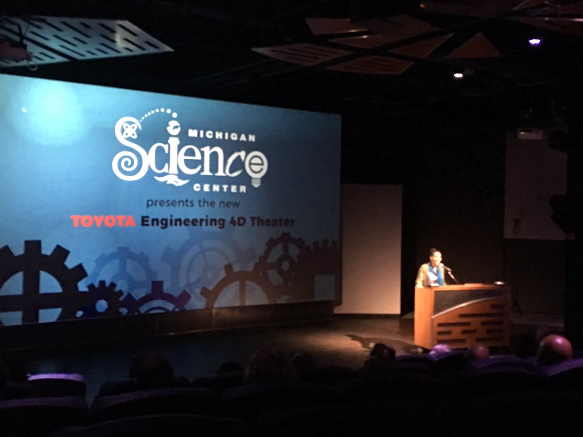 ShellyOtenbaker's tweet photo. Front row seat to the @mi_sci opening of the new @Toyota Engineering Theater #4Dexperience https://t.co/XLBbrQWVK1