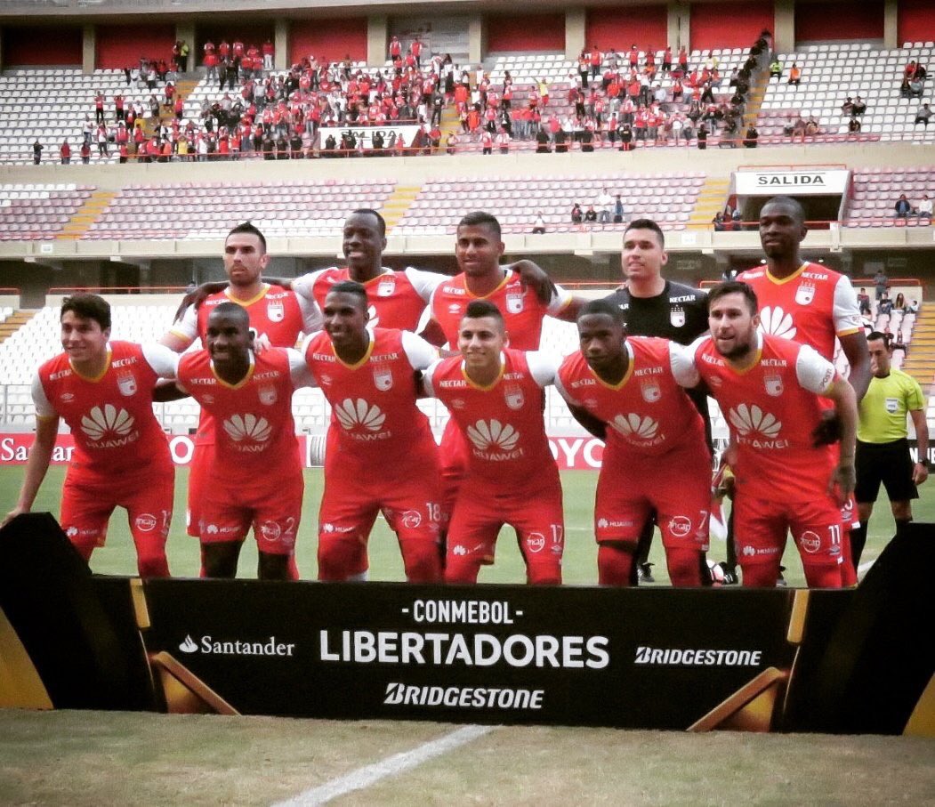 🔴⚪️⚽️⚽️⚽️