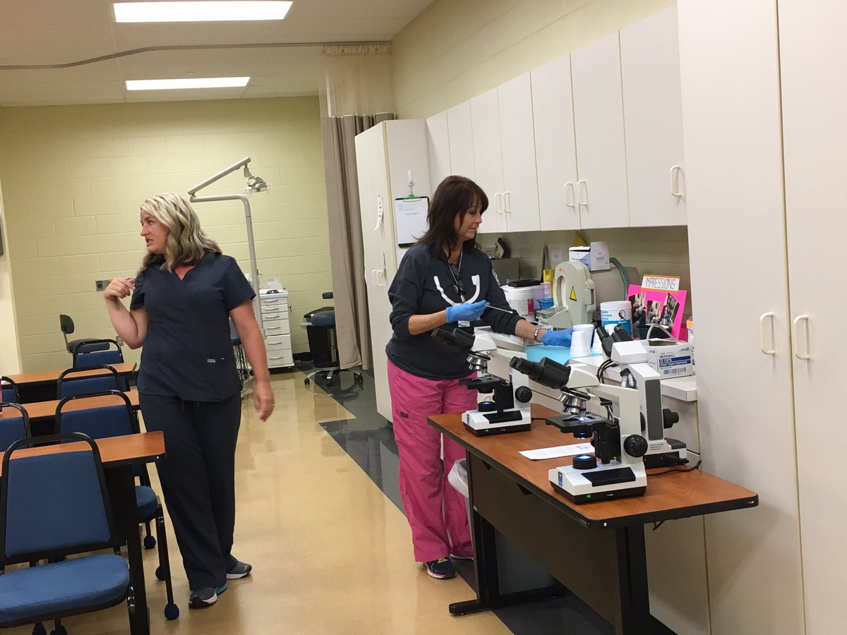 Mrs_AKNance's tweet photo. Respiratory Therapy and Dental Hygienist #visitcctc https://t.co/ytPUmAf0jy