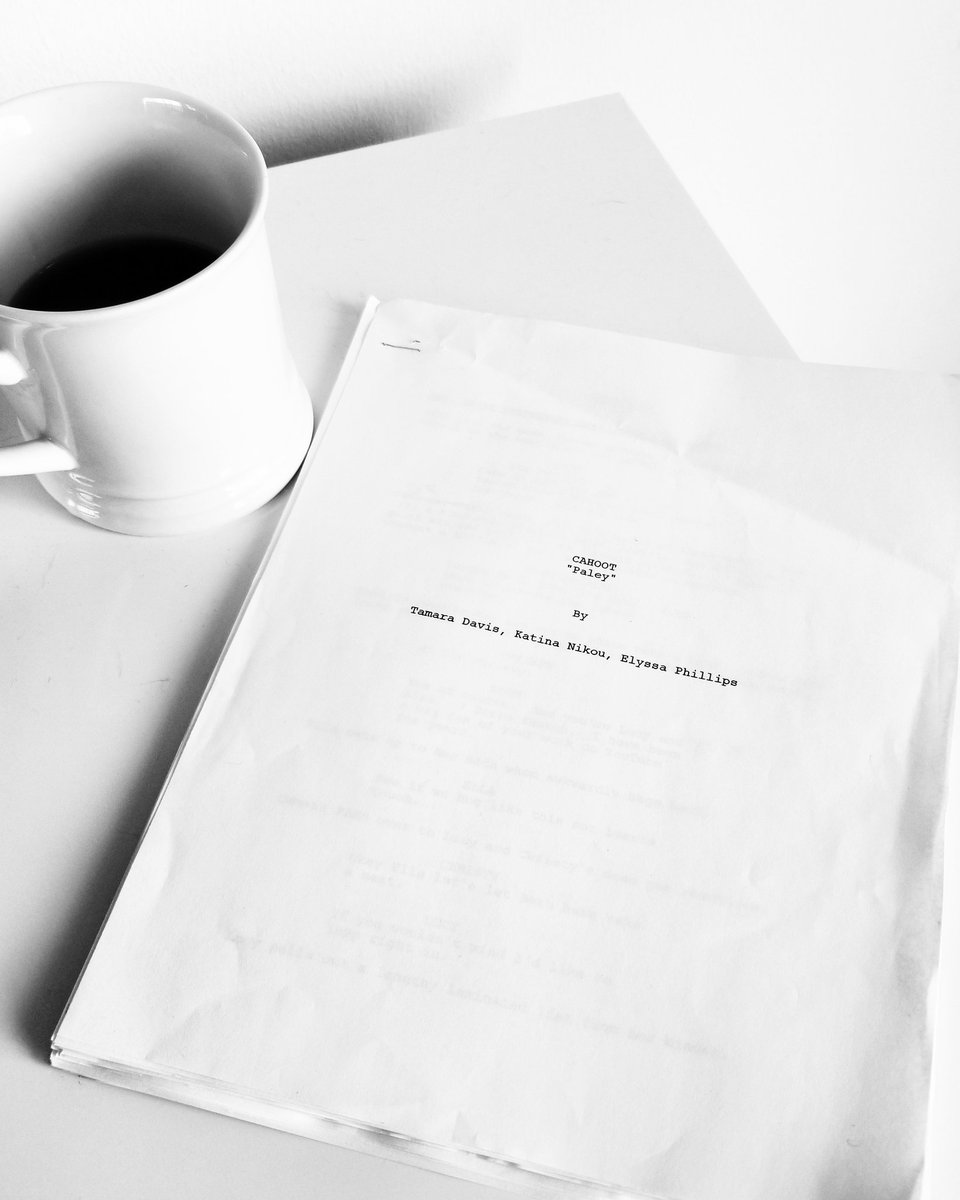 3GirlsSketch's tweet photo. Proud to be storytellers. #3GSN #females #comedy #tvshow #mondays #GoodeMorning #coffee @katinanikou1 @ElyssaMP https://t.co/ZYoSsCTXUC