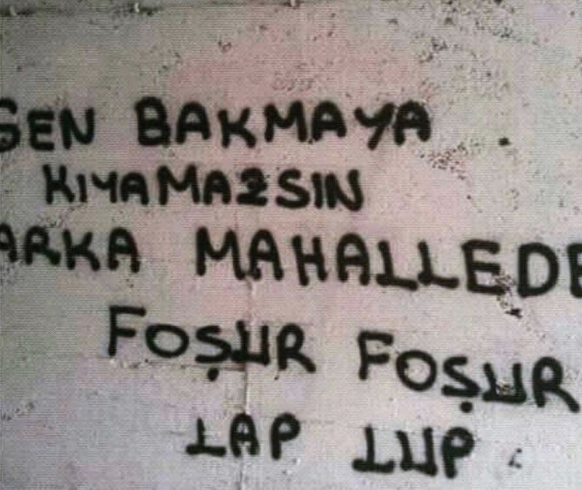 seko_gdlc's tweet image. 😂😂😂😂 #livetutorial