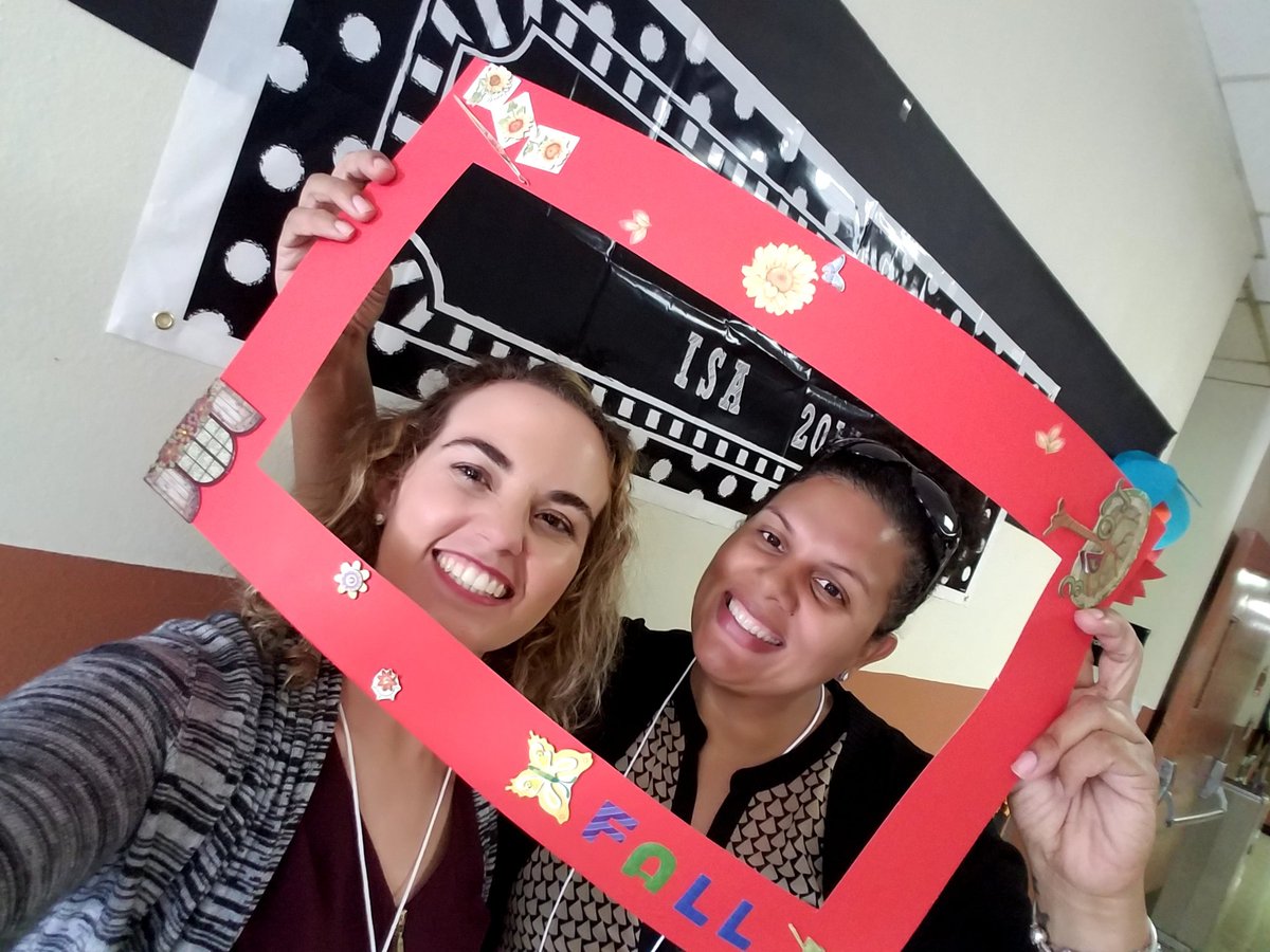 Shooting_Star7's tweet photo. At the instructional support academy!! #seasonofcollaboration #isa2017 https://t.co/PE8KhiAVU3