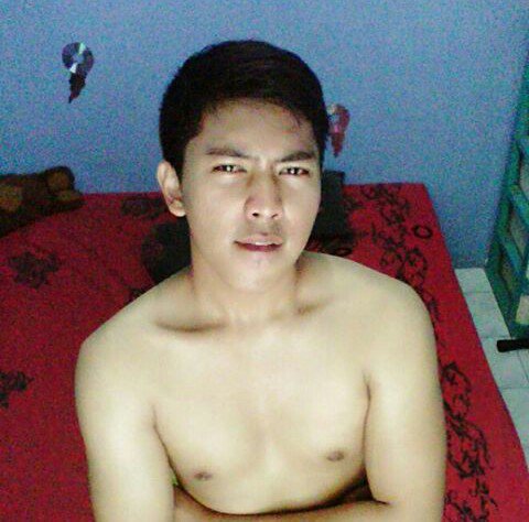 Dudih12's tweet photo. Ga bosen deh lihat koko yang satu ini..
@Urat_Daun96 @AnakRuli @Dudih12 @YogiCoolman @babangditamaa 😍😍😂 https://t.co/oIWSJt9Qn2