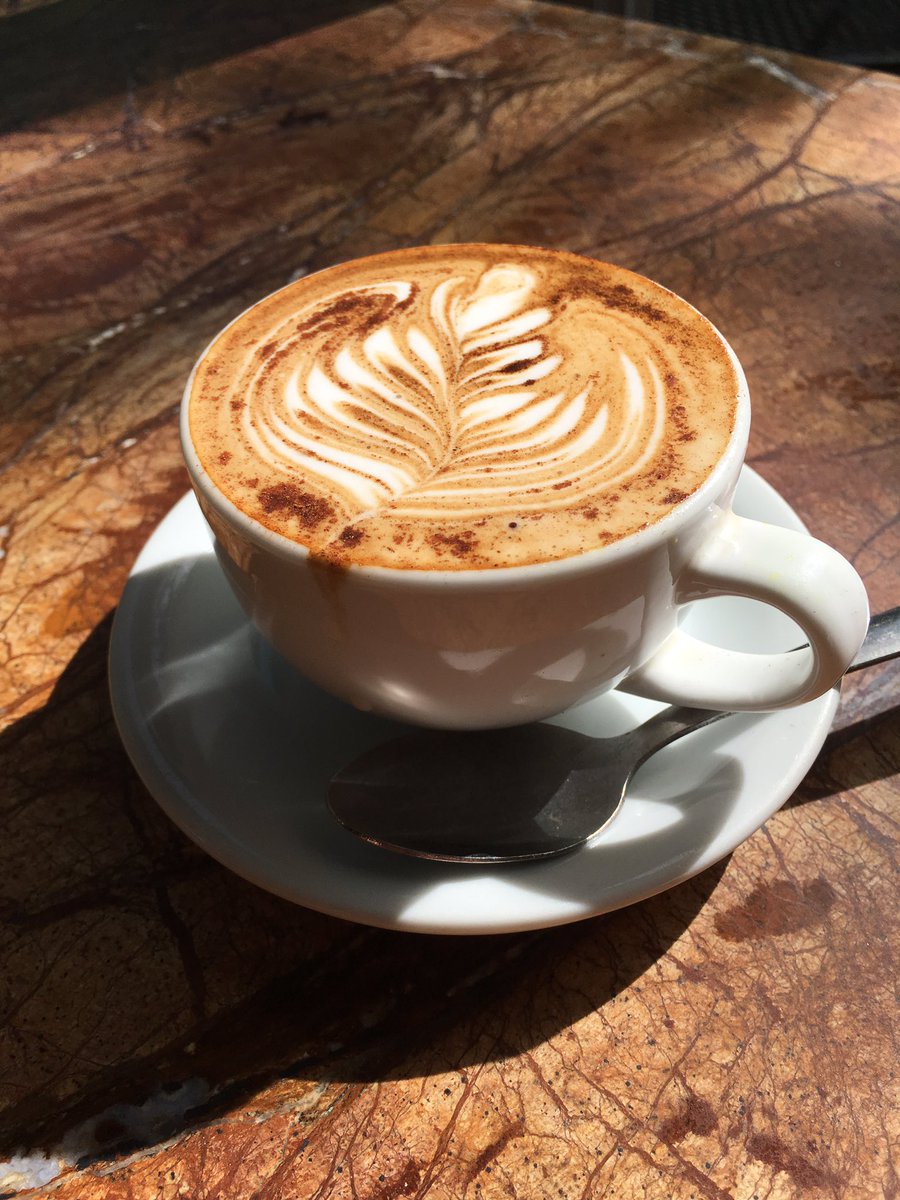 tbkim's tweet photo. A beautiful #Seattle Monday morning starting out right with a Café Nico at Espresso Vivace #latteart https://t.co/AR7oMy0Fqx