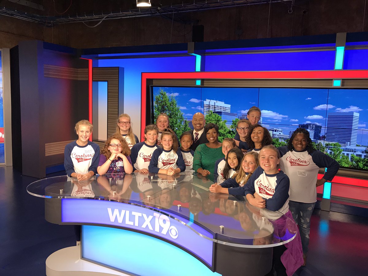 rodell19's tweet photo. Thanks to the Carolina Springs Huskies for joining us today for News19 at Noon. @CSESHuskies #WLTX https://t.co/jukbuTOp7J
