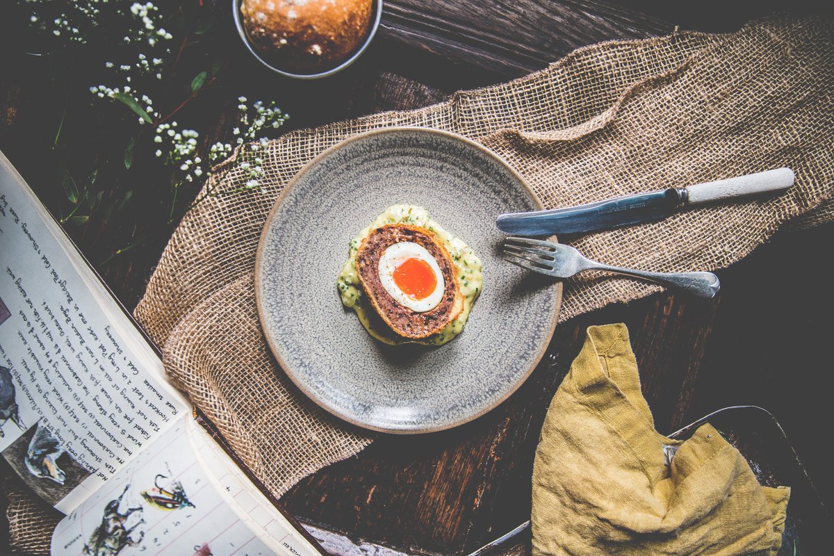 Lord_Crewe_Arms's tweet photo. Sean Elliott @sephotography recently visited for a Crewe food shoot. Wow. Thanks Sean! #CreweStyling 👉🏻 https://t.co/TYxXbaLKu7 #Northeast https://t.co/uIcqkJlP27