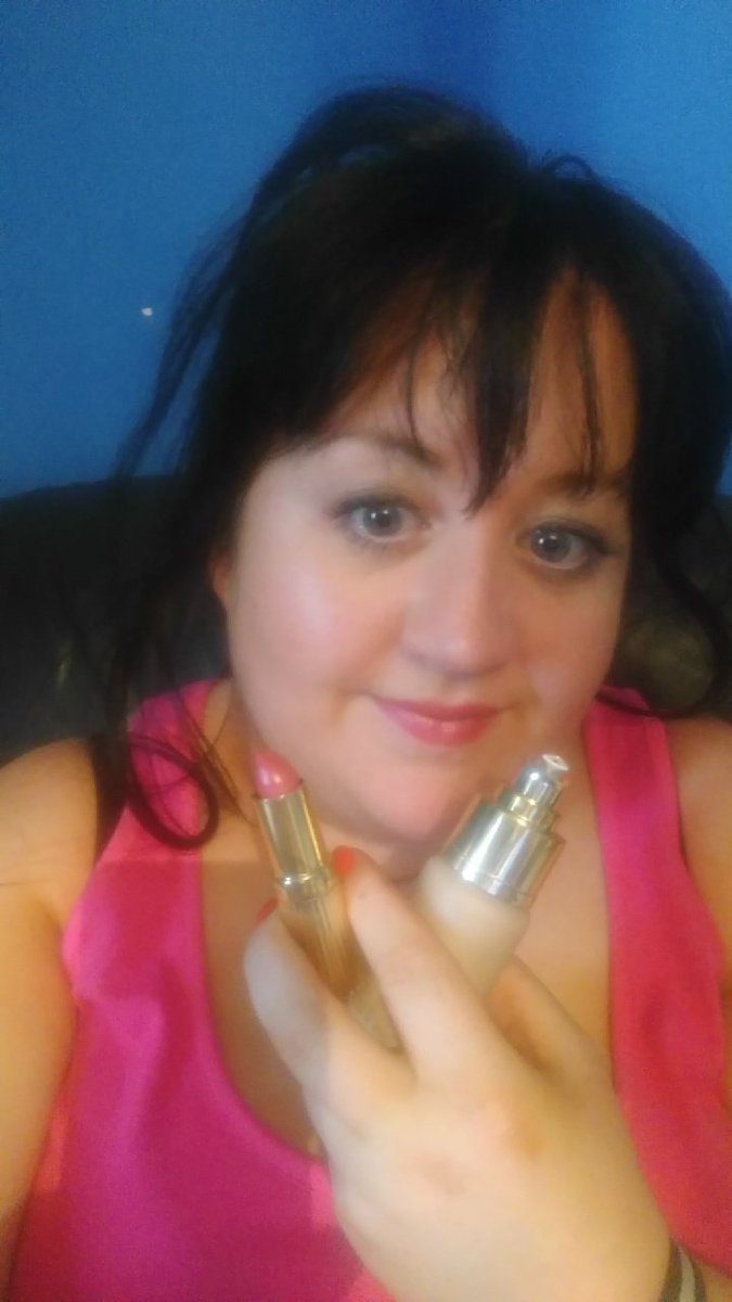 Mystic_fred's tweet photo. Beauty must haves. @joanCbeauty @marksandspencerXjctb https://t.co/ScfjV3CSA0