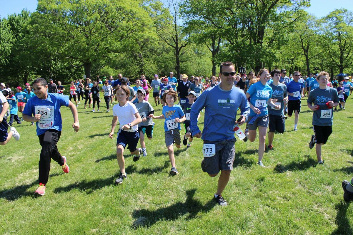 PlayworksNewEng's tweet photo. We had a great time at the #RunforRecess on Saturday! Thank you to those that joined us & to our generous sponsors. #SweatforGood #Playworks https://t.co/MLwcMNCCgL