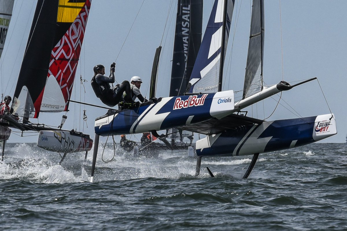 extremesailing's tweet photo. Here's some awesome 📷 of the @PhantomInt fleet in La Baule last weekend © Emeline Roussel &amp; Stephanie Billarant #foilingbay #extremesailing https://t.co/bdefy7Q86y