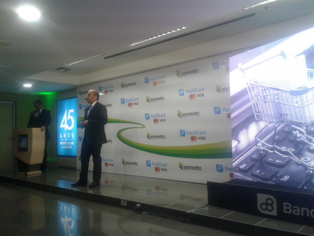 revistzonalibre's tweet photo. Miguel Carrillo, Ejecutivo del @BancoPacificoEC en la.presentación de #Paymentez solución completa para pagos en línea #comercioelectrónico https://t.co/p7zLlhFVIL