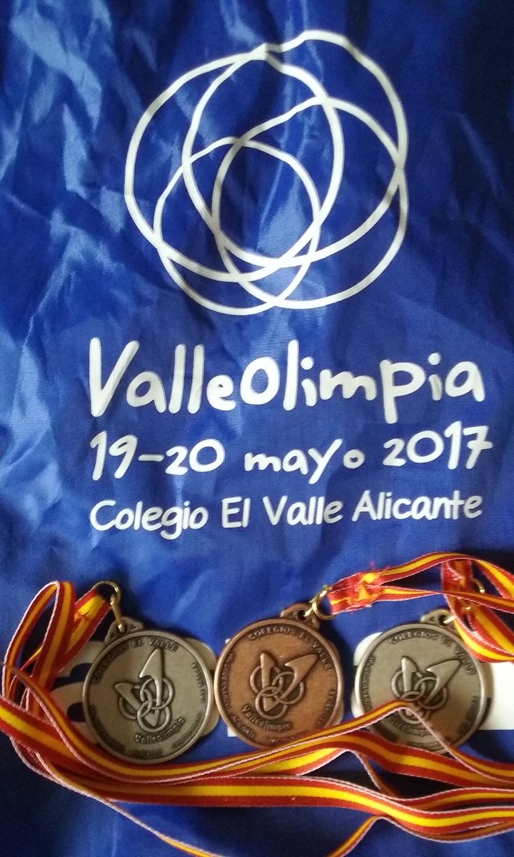 JulianSFuertes's tweet photo. #ValleOlimpia2017 Inolvidable experiencia para deportistas y acompañantes. Gran organización: @Valleolimpia @vallealicante @EFELVALLE https://t.co/YZovfKX4Rw