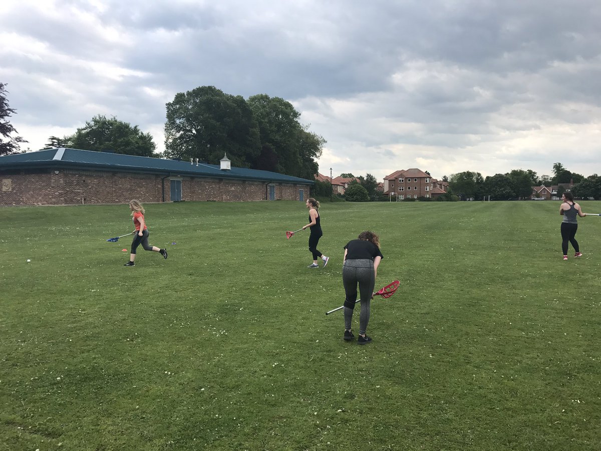 QESportsMaker's tweet photo. Scoop and go! Good improvements in Lacrosse tonight @QESFC @thisgirlcanqe @AoC_Sport @ThisGirlCanUK https://t.co/1j9qszPIBU