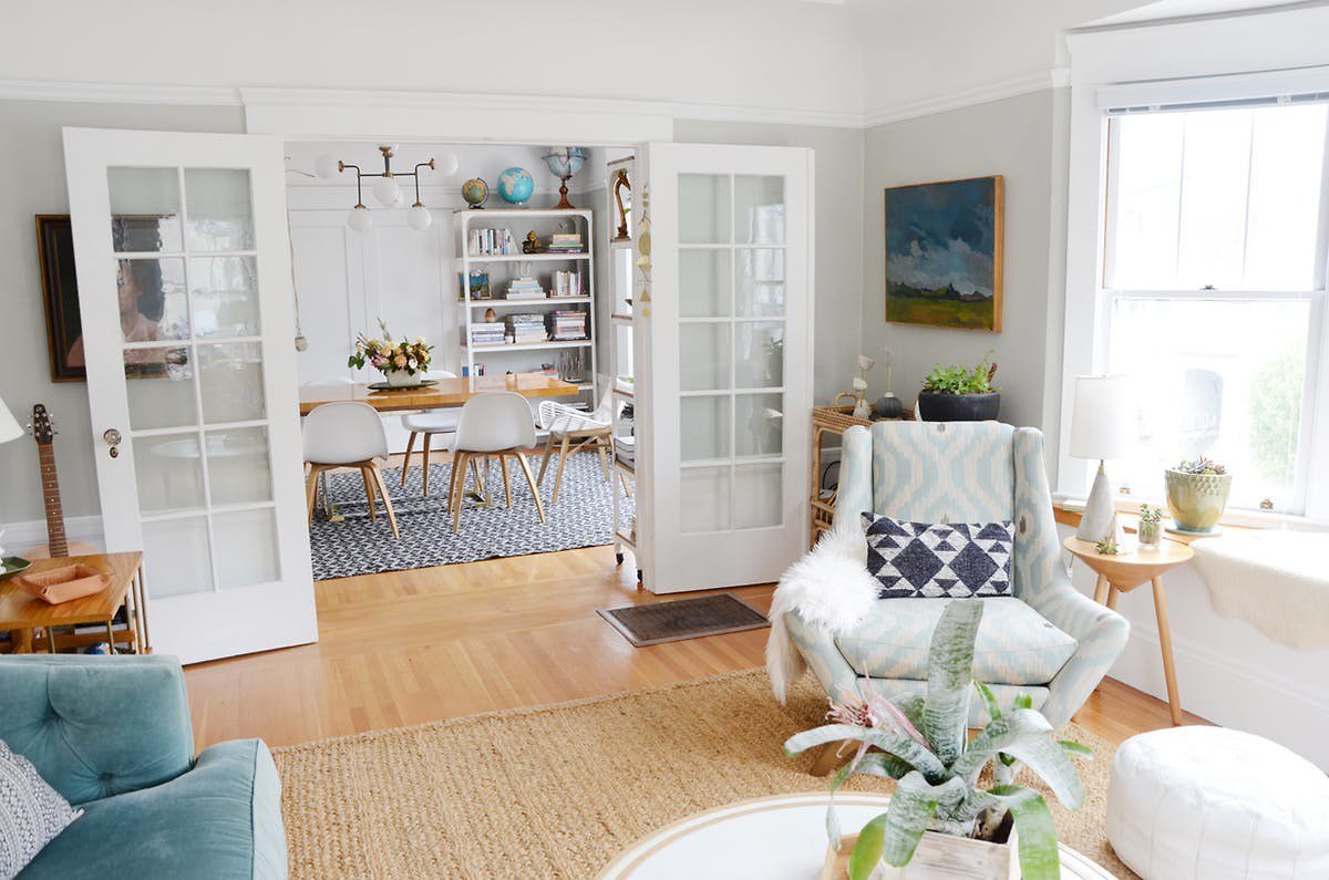 RealtorBOS's tweet image. Selling your home this season? Here's how to tackle your spring cleaning project. cb1.so/a/b0i7a9