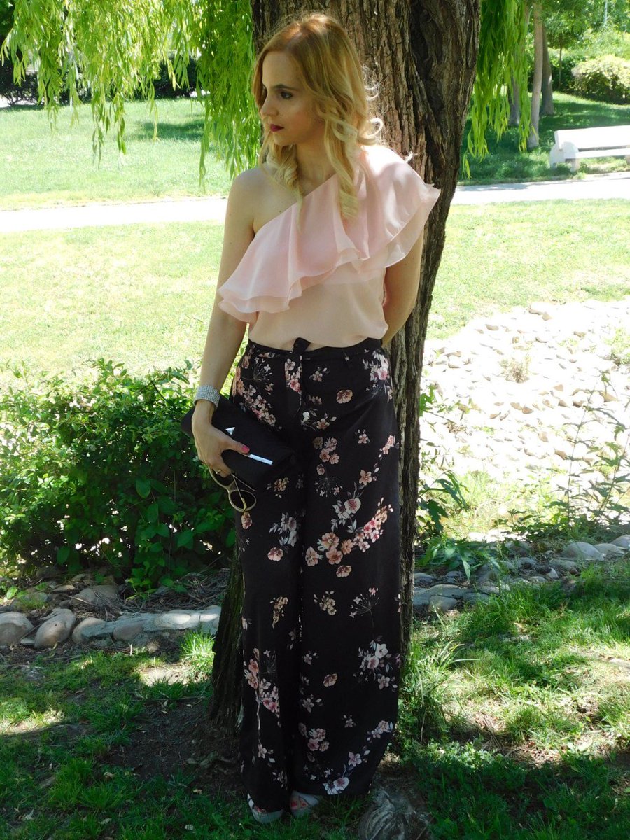 Nexaa_Fersan's tweet photo. Look para Comunión https://t.co/1IkjbLVAp9 https://t.co/LBmoRlESiP