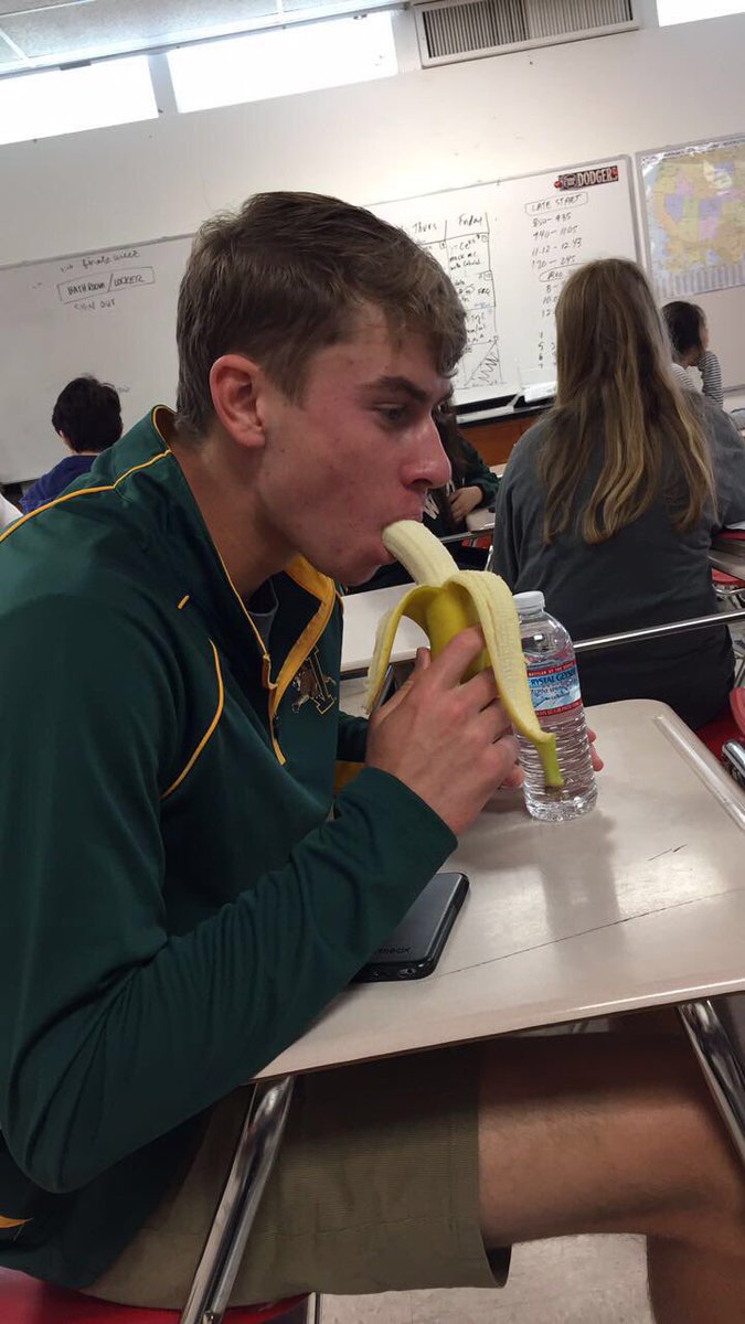 BananasPvhs's tweet photo. https://t.co/TEiN22lp3f