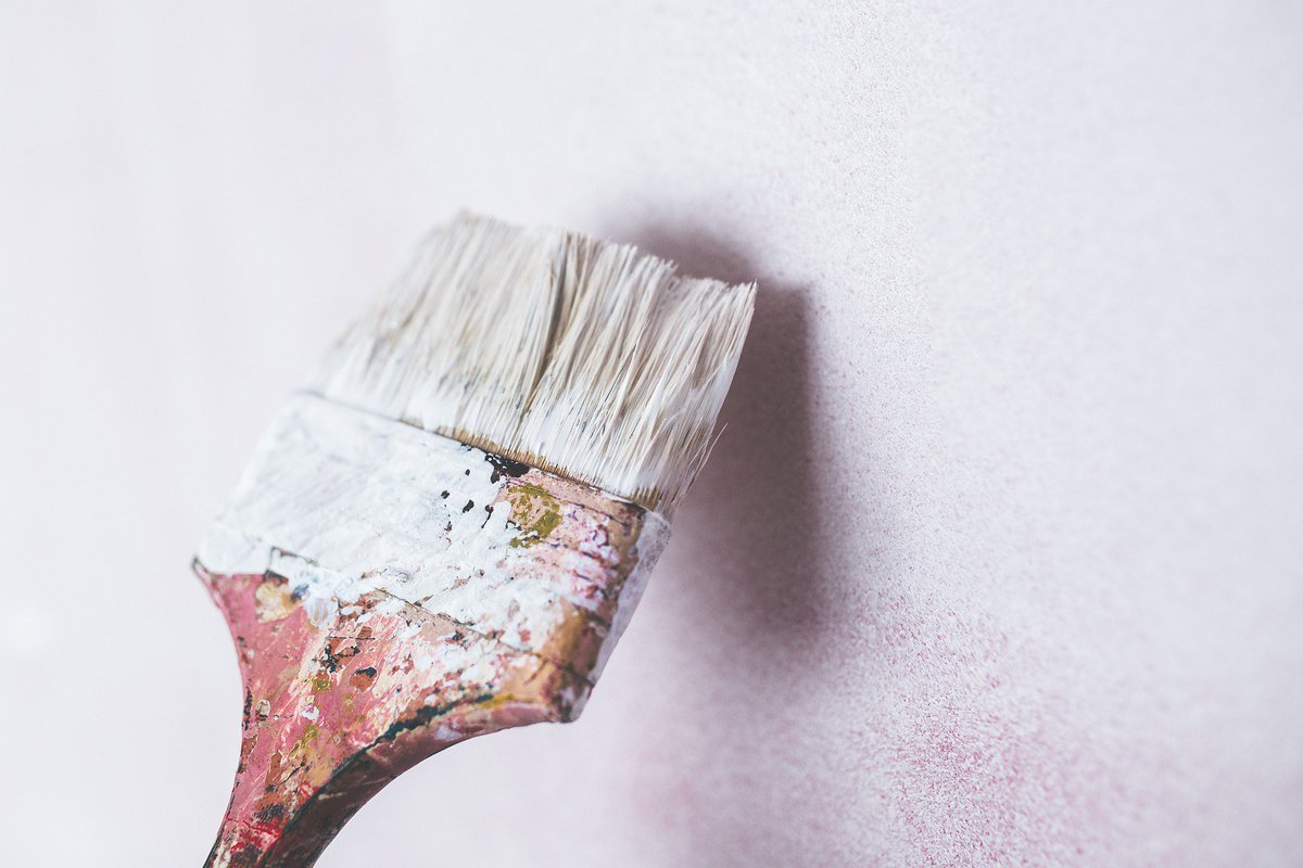 23 miljoen kleuren en jij moet de keuze maken welke op die ene wand moet! Dé tips om je keuze makkelijker te maken > thuisin.nl/blog/kies-je-k…