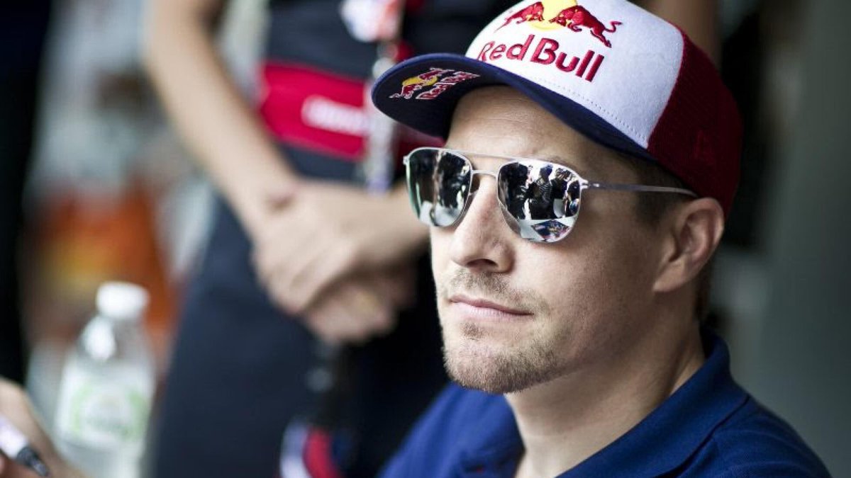 peak_PPR's tweet photo. Such sad news to hear Nicky Hayden has died! Taken far too young #nicky_hayden #RIP #ripnicky #riplegend #RIPNickyHayden https://t.co/yBdETK8TEp