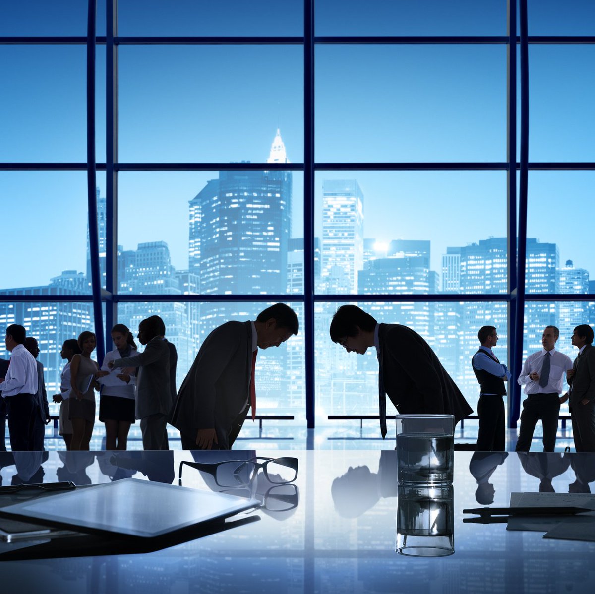 elanex's tweet photo. International #businesstravel can be tough – and not just because of #jetlag. Here are some tips for better trips

https://t.co/xnJCQ7RDn9 https://t.co/vpFGYy6n3w
