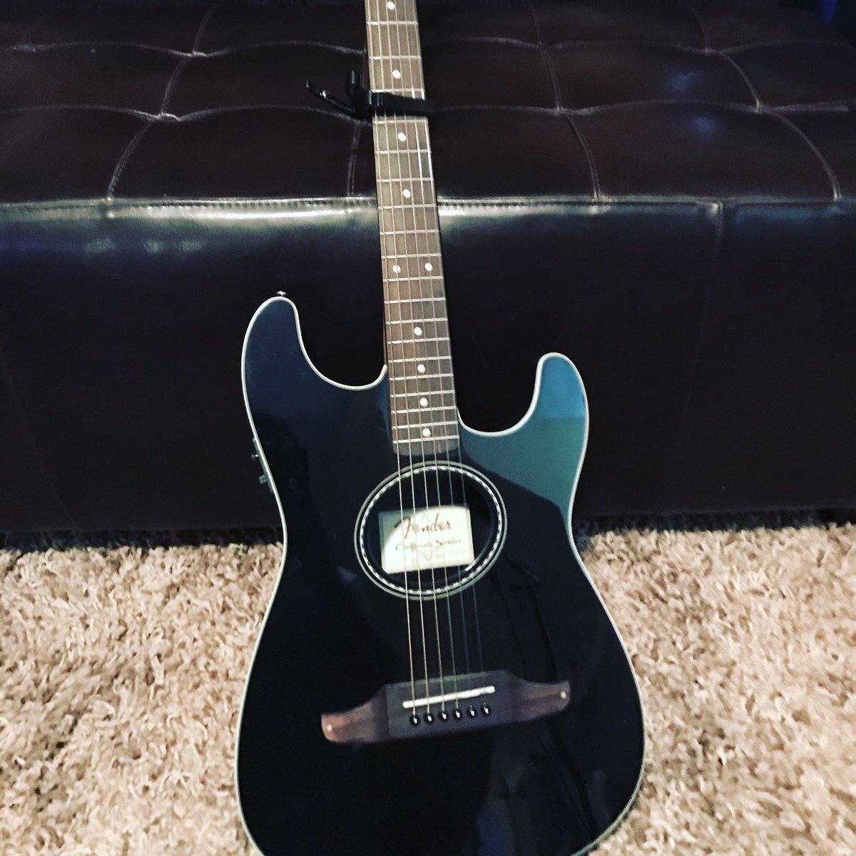 MikeSmithInc's tweet photo. This is my new favorite Guitar. Fender Stratacoustic plugged into a Kemper with an Acoustic setting sounds amazing!!! #mikesmith #newalbum https://t.co/XOuCJLaHKU