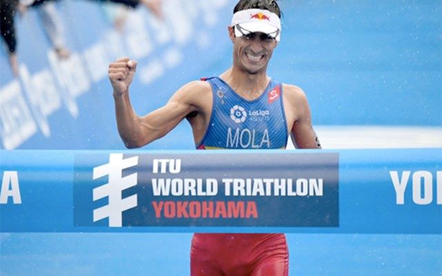 Mola repeats win in WTS Yokohama. #triathlon #wts buff.ly/2rjM5rB