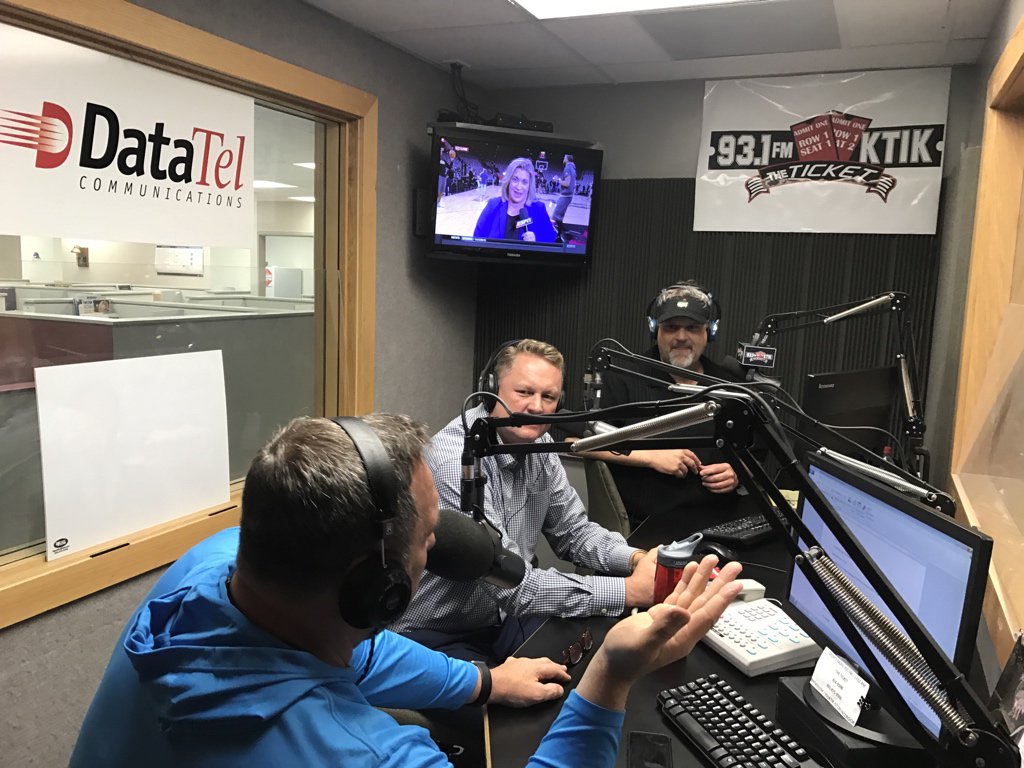 TommyAhlquist's tweet photo. Going on air with Caves and Prater  @ktik931fm https://t.co/4ATvb1REFY