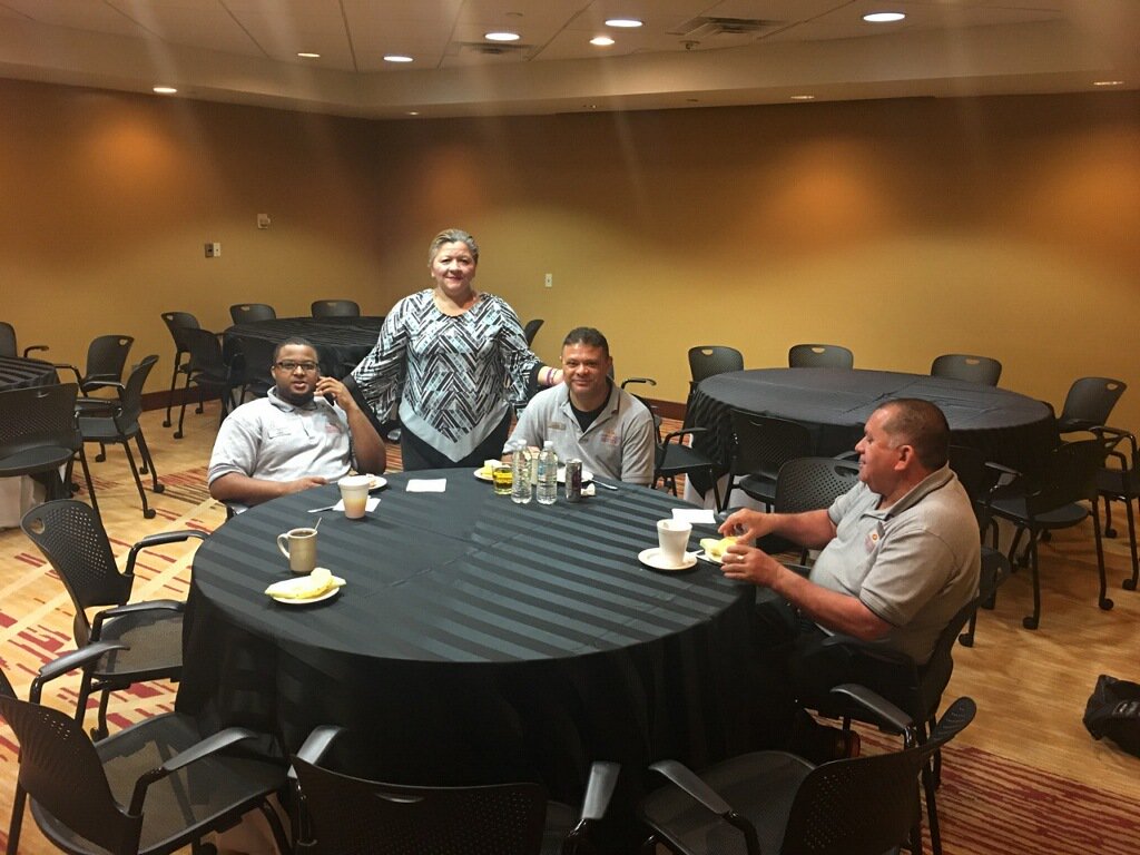 PacificaHost's tweet photo. Associates at the @CrownePlazaROak enjoying a team lunch for #celebrateserviceweek #servicefanatics https://t.co/a4t6cIbcEd