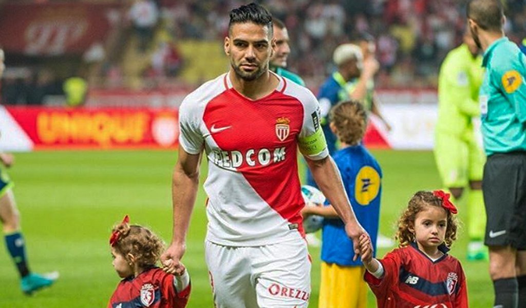 kienyke's tweet photo. ¿@FALCAO se va del @AS_Monaco? Esto dice el presidente del equipo. https://t.co/SqcGHl3W5c
 https://t.co/ISlAEWg5lr