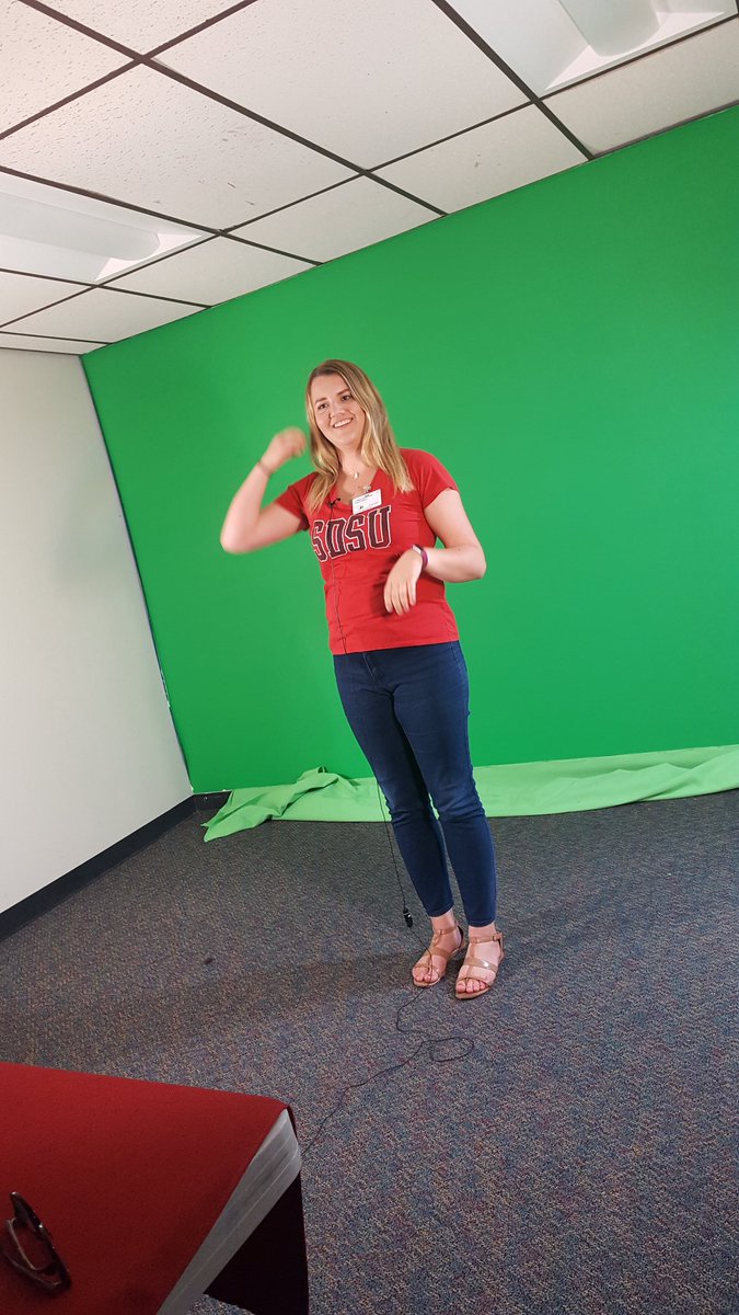 perlaaa27's tweet photo. Today we recorded our partnership video for our AFE event at La Presa! Here's a snapshot of Katie and Janel in the green room! #AFE #SDSU3SB https://t.co/HuI7dvhTq0