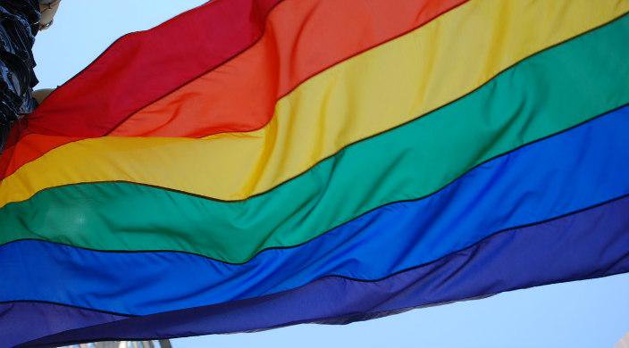 ReformJudaism's tweet photo. June is #PrideMonth, &amp; we want to hear YOUR #Jewish #LGBT story. Here's how to send a submission to our blog: https://t.co/t8ABwwTDo3 https://t.co/fZTDbA2vgD