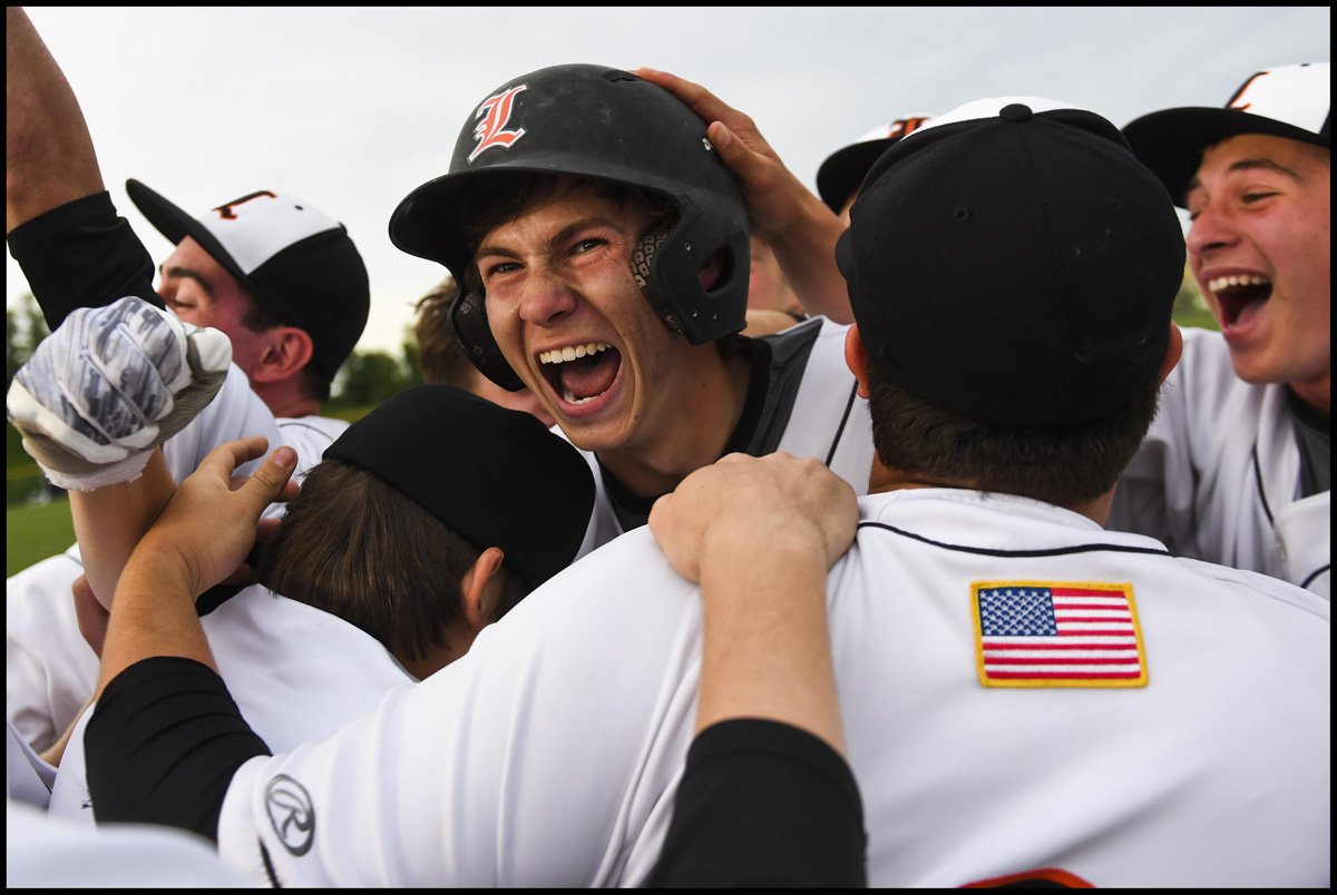 isotropicphase's tweet photo. Latrobe overcomes deficit, stuns Montour in seventh inning for 4-3 win in playoff quarterfinal https://t.co/aelLpgHYKG
