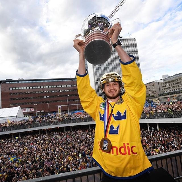 When you finally get that IKEA dresser put together. 🙌