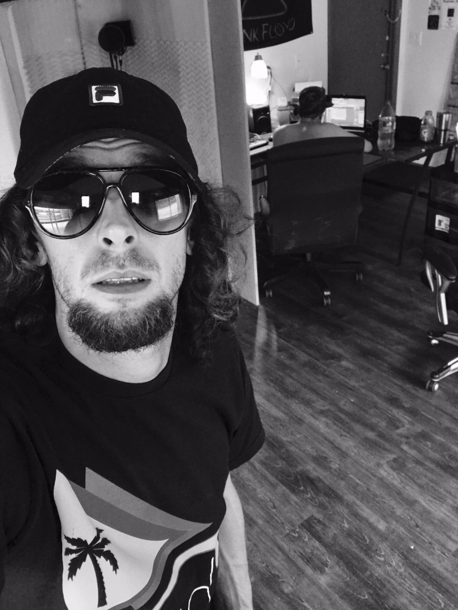 WildcatWoodz's tweet photo. Currently putting work in at the studio. #BoyBandENT https://t.co/wvZtV5NcaH