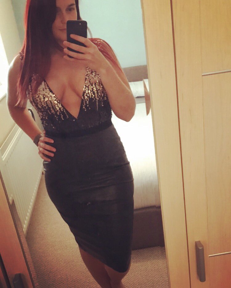 betht85's tweet photo. Want to thank @annsummers for choosing me as an #ASBabe Can't wait to wear it out! #ManhattanBody #Sequins #Leather https://t.co/acZqQyGvmI