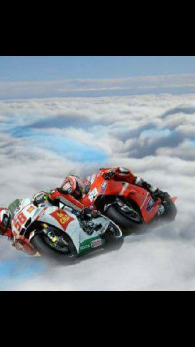 steve64cunny's tweet photo. Nicky Hayden RIP one of sports real good guys 😢 https://t.co/KKm1qC5i7X