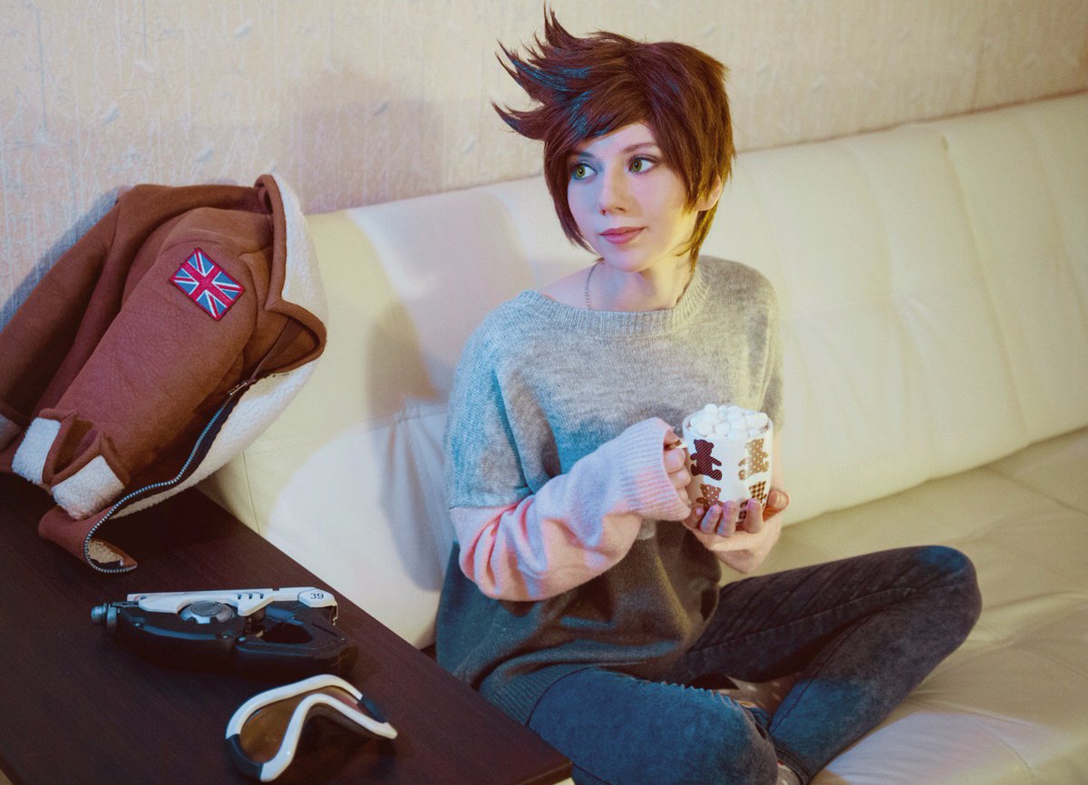 hoteshi's tweet photo. Home Tracer ☕️
#Overwatch #tracer #blizzardentertainment #cosplay #game
@PlayOverwatch
@Blizzard_Ent 
@AllThatsCosplay https://t.co/3TuJo8vMYc
