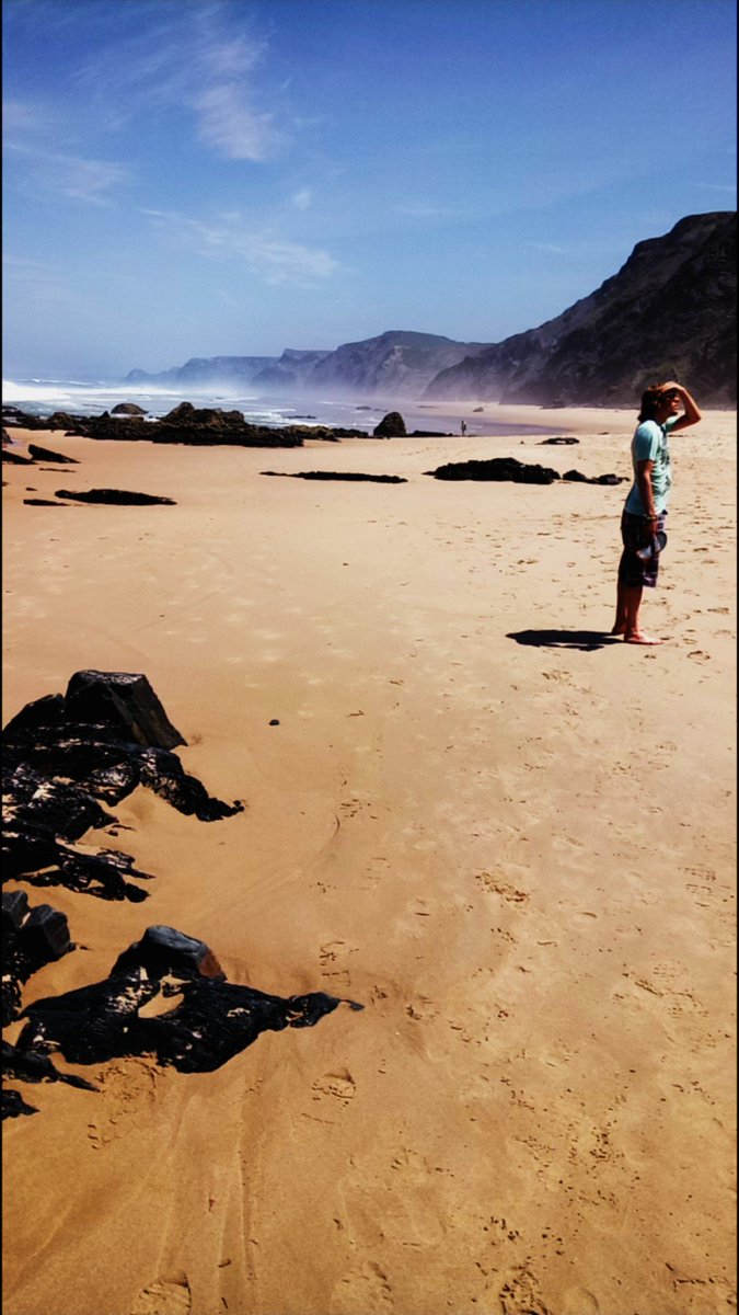 UJKiting's tweet photo. Absolute wicked trip to #Portugal exploring @AlgarveTourism #sunseaandkiting #homemadeboard https://t.co/RKaq7um75u
