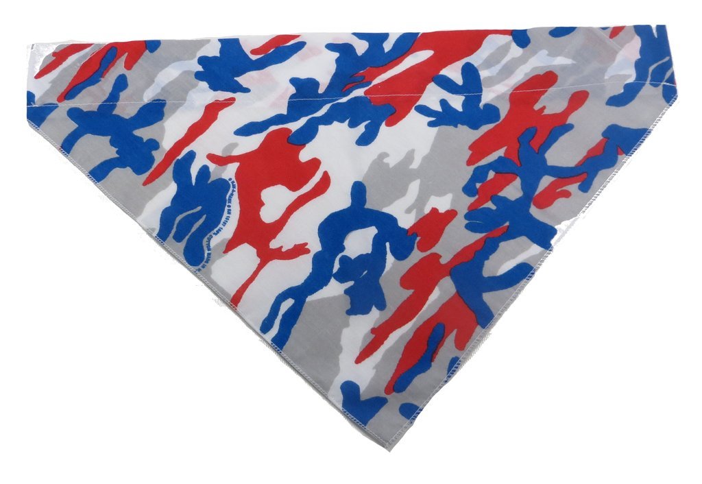OARCPetConnect's tweet photo. This #MemorialDay, your dog can be #patriotic, too! Shop our selection of red, white, and blue bandanas: https://t.co/oawseHRolf https://t.co/W5vKCZekKO