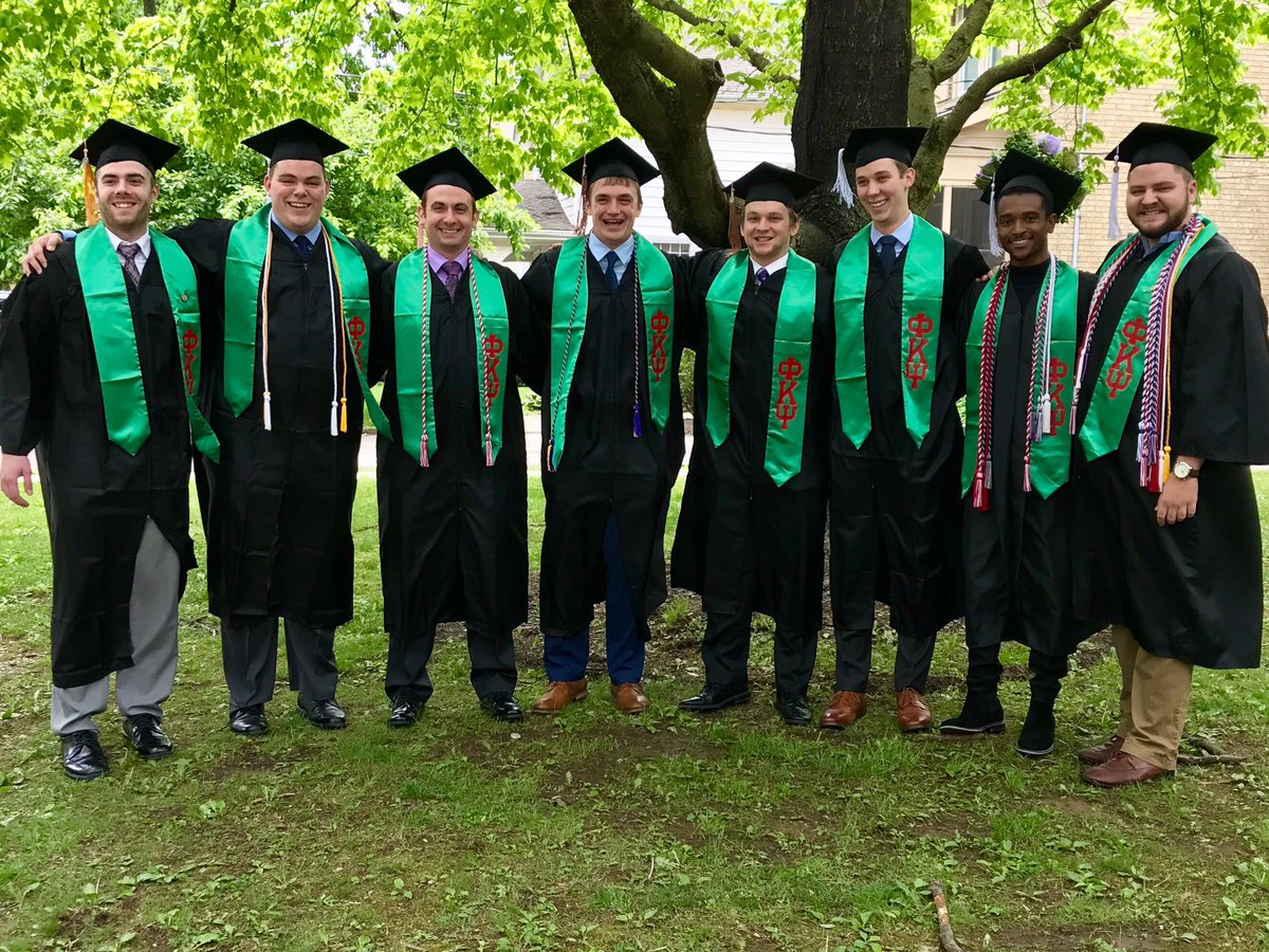 PhiKappaPsi's tweet photo. Brothers are graduating from coast to coast! We are excited to watch members go from undergrads to alumni and continue their #PhiPsiStory. https://t.co/jmIEIz6XiN