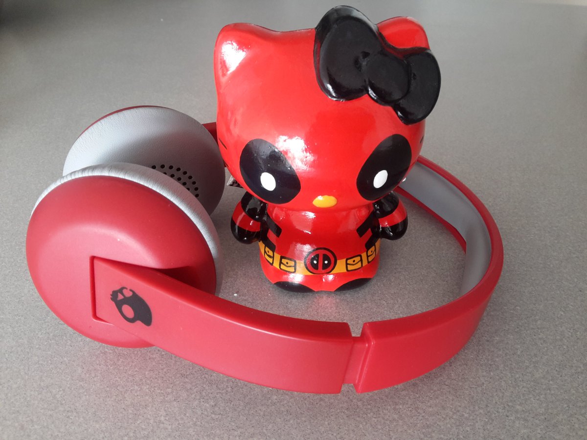 DetodoToys's tweet photo. Empezando la semana con buena onda!
😏😄😃😄🤘
#Detodotoys #helloKitty #Deadpool
https://t.co/0JtlYunWMM https://t.co/bLBJW7R6PJ