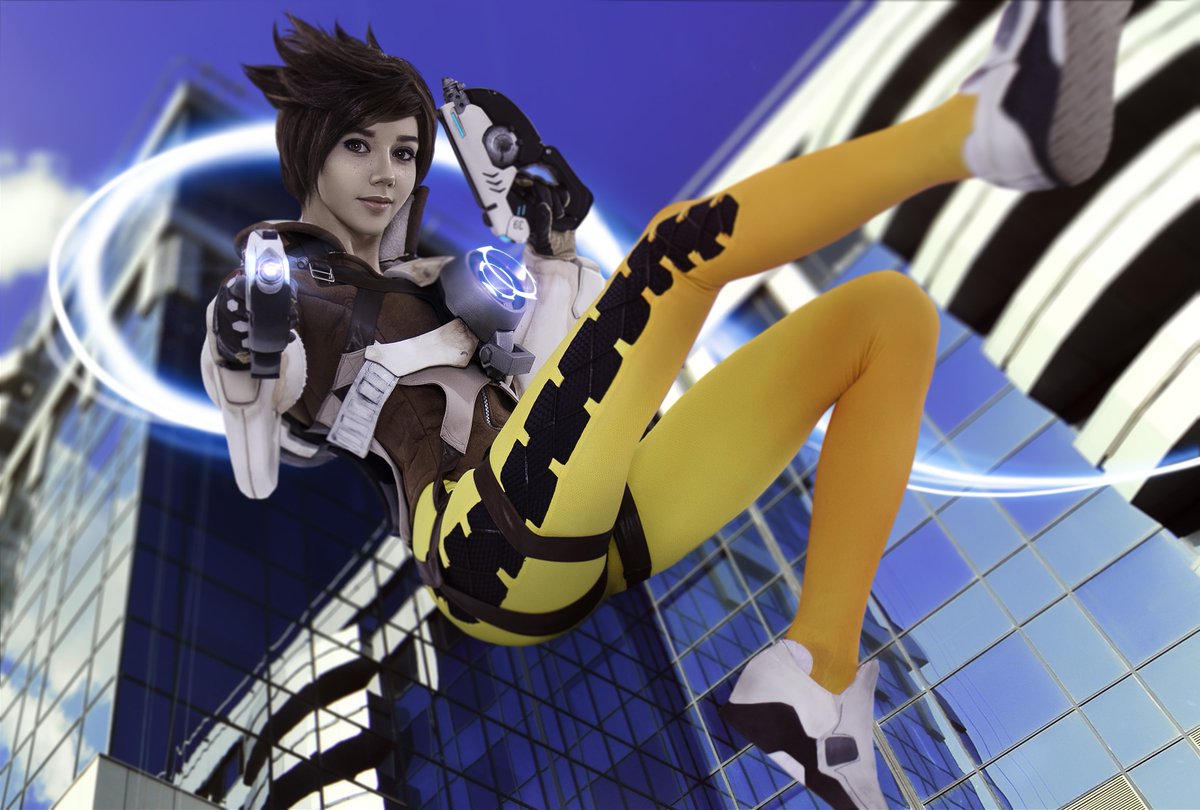 hoteshi's tweet photo. I love this character so much!!! 💗💗💗
#Overwatch #tracer #blizzardentertainment #cosplay #game
@PlayOverwatch
@Blizzard_Ent 
@AllThatsCosplay https://t.co/uvxpwRWxJM