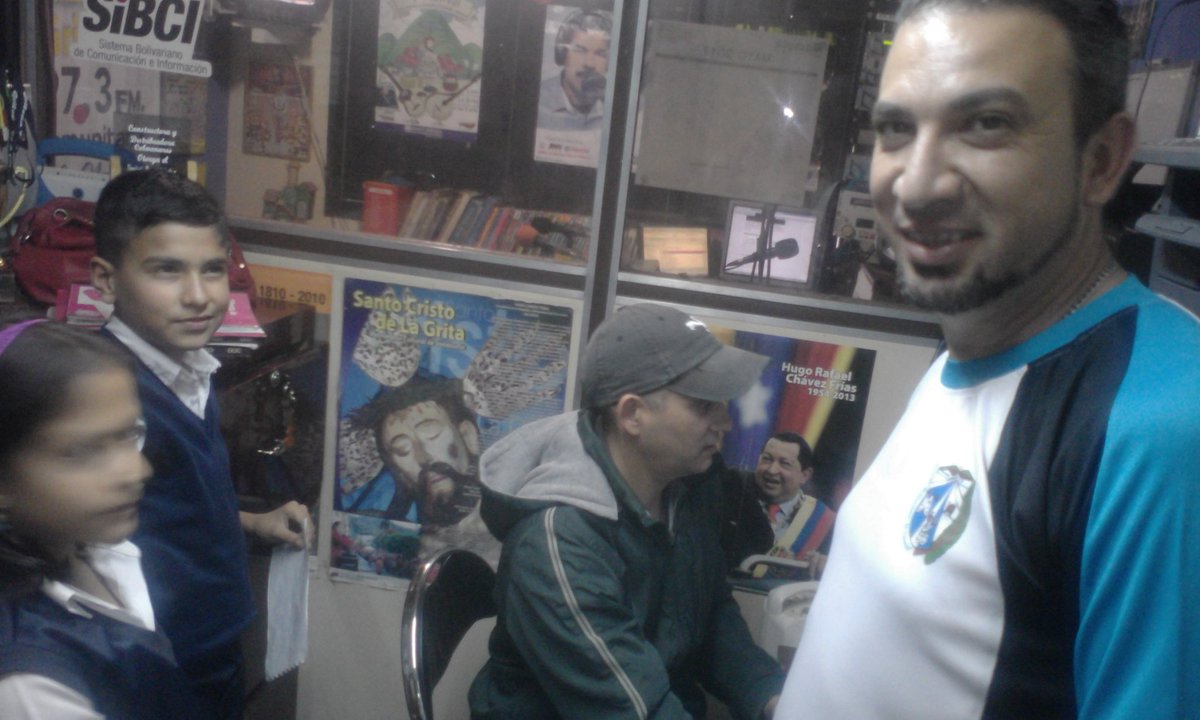 UEELSURURAL's tweet photo. Micro-radial "Dile no al cigarrillo"  @nuesru070 @CLIFPJauregui @Crazet2011 https://t.co/Q1ljPh427O