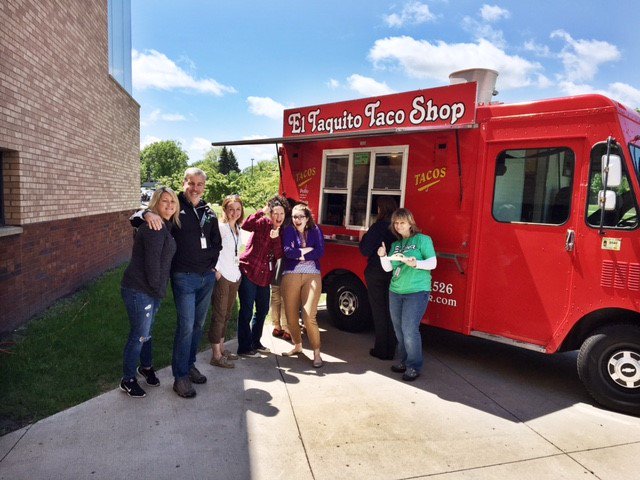 EHSinformed's tweet photo. Thank you EHS PTO for the awesome taco truck lunch! Yum! #ehspto #hornets #edinahigh https://t.co/3AgNm18Hxq