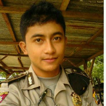 kang_maan's tweet photo. Apa ada yang tau akun foto2 ini
Please help me
#pak_RT https://t.co/JrZ1dCaK4R
