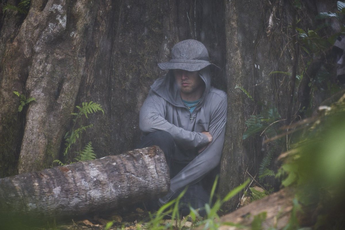 MTVStranded's tweet photo. TFW you're waiting for your bus in the rain. #MTVStranded https://t.co/dOv2BHtjd6