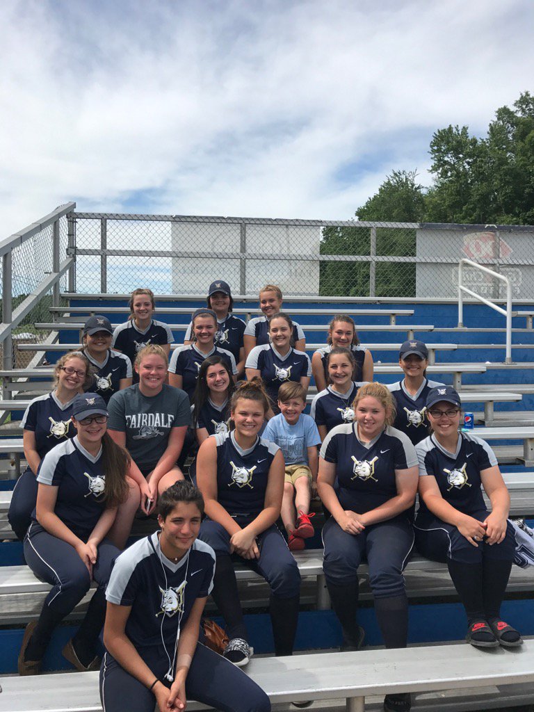 Noah and I loved being with the Fairdale softball team today! <a href="/FHS_Fastpitch/">Fairdale HS Softball</a> Go Dawgs! Get that District win!